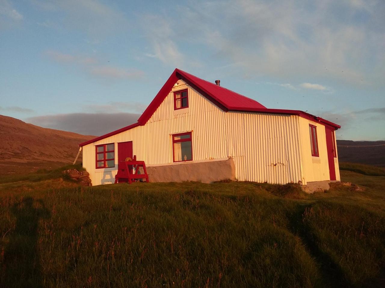 Haenuvik Cottages Hnjotur Экстерьер фото